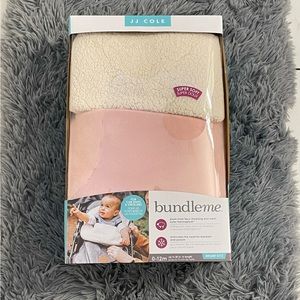 JJ Cole Bundle Me car seat/stroller cover